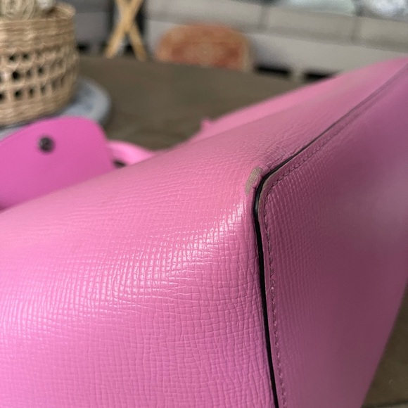 Chic Pink Tote Bag - Picture 6 of 7